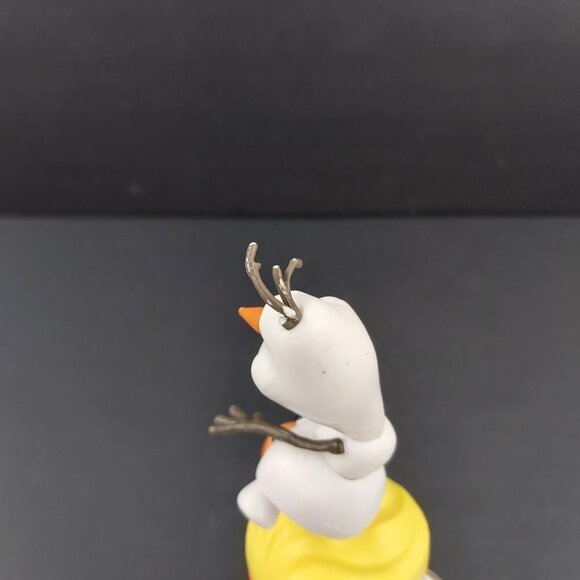 Disney on Ice Frozen Olaf Snowman Spinning Light Chaser 11 in Batteries Included - Picture 12 of 15